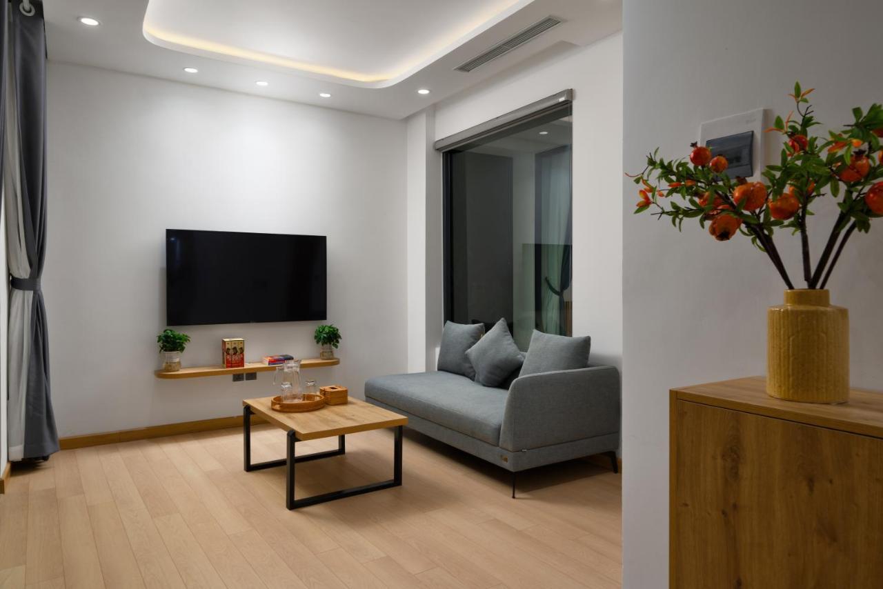 The Galaxy Home Doi Can Hotel And Apartment Hanoi Exterior foto